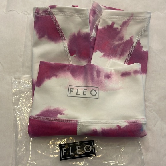 ππ½ββοΈNWT FLEO Pink and Purple Ink Stripe on White XL Workout Shorts THCππ½ββοΈ - Picture 5 of 12